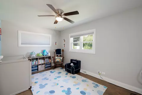 1150 Clark Ln, Des Plaines, IL 60016 photo 13