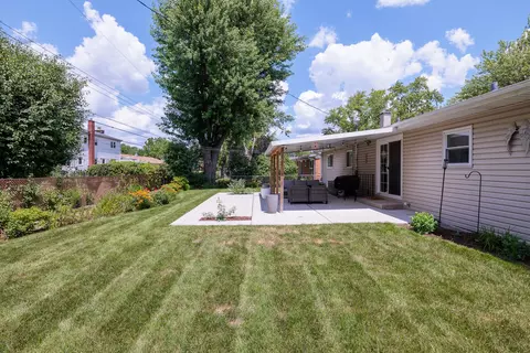 1150 Clark Ln, Des Plaines, IL 60016 photo 26
