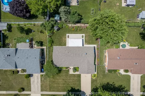 1150 Clark Ln, Des Plaines, IL 60016 photo 29