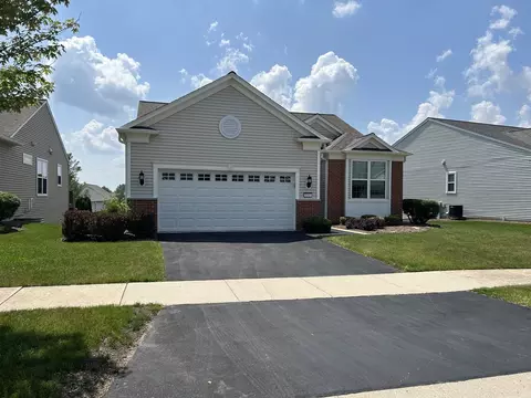 3281 Sheridan Ln, Mundelein, IL 60060