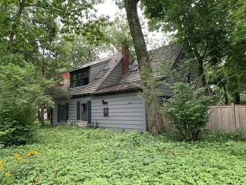 1380 Edgewood Ln, Winnetka, IL 60093