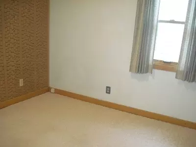 1927 Pulaski St, Peru, IL 61354 photo 9