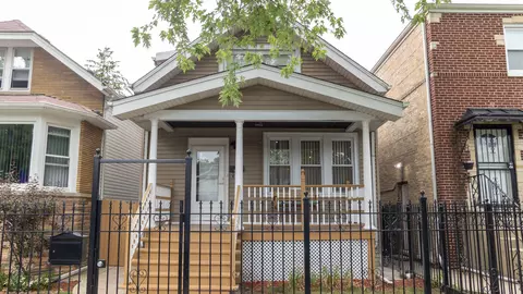2049 N Laporte Ave, Chicago, IL 60639