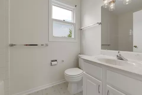 829 N Dovington Dr, Hoffman Estates, IL 60169 photo 19