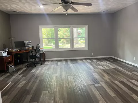 10568 Palace Ct, Roscoe, IL 61073 photo 5