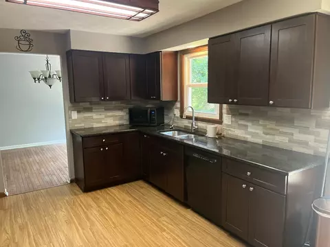 10568 Palace Ct, Roscoe, IL 61073 photo 10