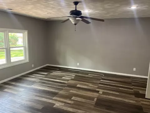 10568 Palace Ct, Roscoe, IL 61073 photo 6