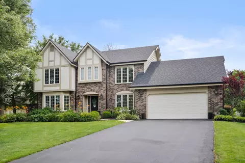 8498 Walredon Ave, Burr Ridge, IL 60527