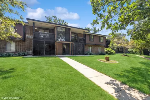 4608 W Northfox Ln #C-6, Mchenry, IL 60050
