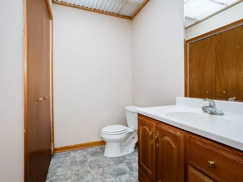 145 E Gilbert Rd, Palatine, IL 60067 photo 27