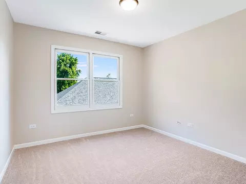 145 E Gilbert Rd, Palatine, IL 60067 photo 21