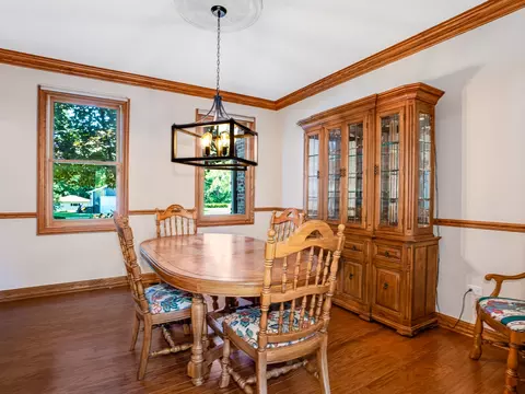 145 E Gilbert Rd, Palatine, IL 60067 photo 7