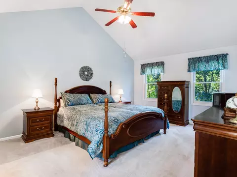145 E Gilbert Rd, Palatine, IL 60067 photo 18