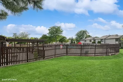 103 Viola Ct, Rolling Meadows, IL 60008 photo 24