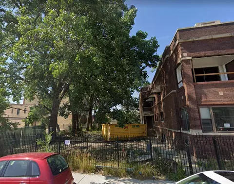 2346 W Jackson Blvd, Chicago, IL 60612