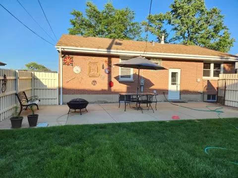 1432 Victoria Ave, Berkeley, IL 60163 photo 2