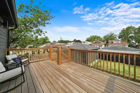 6411 Sinclair Ave, Berwyn, IL 60402 photo 46