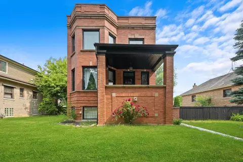 6411 Sinclair Ave, Berwyn, IL 60402 photo 2