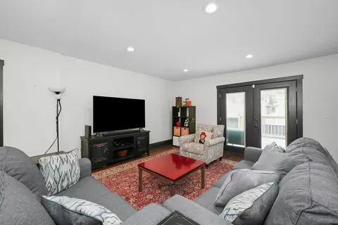 6411 Sinclair Ave, Berwyn, IL 60402 photo 30