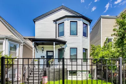 4611 N Kasson Ave, Chicago, IL 60630