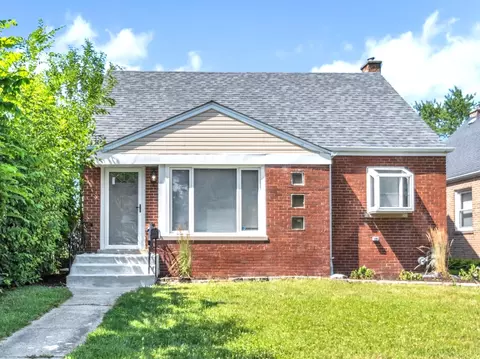 16 165th Pl, Calumet City, IL 60409