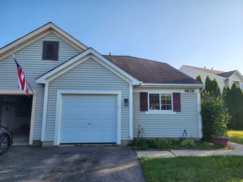 4626 Magnolia Ln, Lake In The Hills, IL 60156