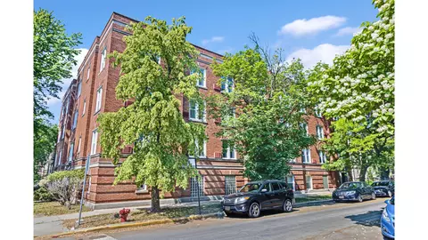 1954 W Patterson Ave #2, Chicago, IL 60613