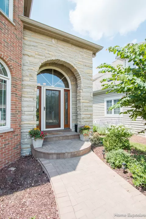 2552 Sutton Ln, Aurora, IL 60502 photo 2