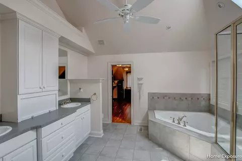 2552 Sutton Ln, Aurora, IL 60502 photo 28
