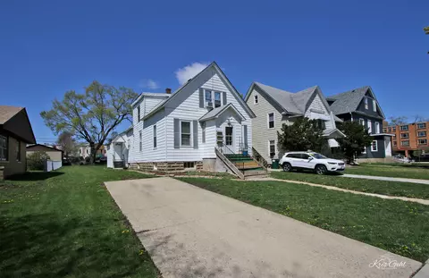 2604 Elim Ave, Zion, IL 60099