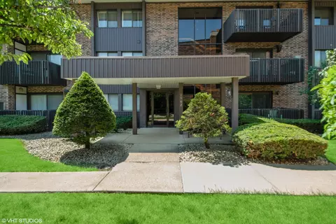 1502 Woodbridge Rd #1H, Joliet, IL 60436