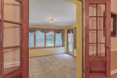 715 E North St, Itasca, IL 60143 photo 5
