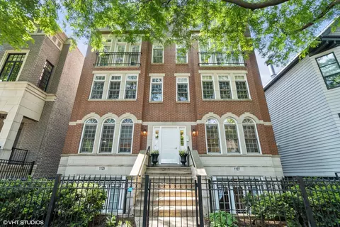 1127 W Wrightwood Ave #1W, Chicago, IL 60614