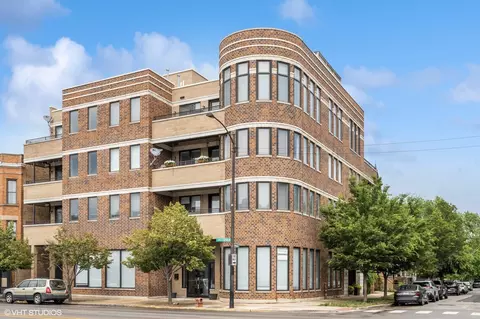 2352 W Shakespeare Ave #3A, Chicago, IL 60647