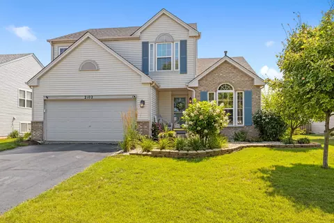 2102 Ashbrook Ct, Plainfield, IL 60586