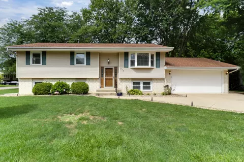 213 S Bone Dr, Normal, IL 61761