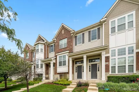 2522 Dunraven Ave, Naperville, IL 60540