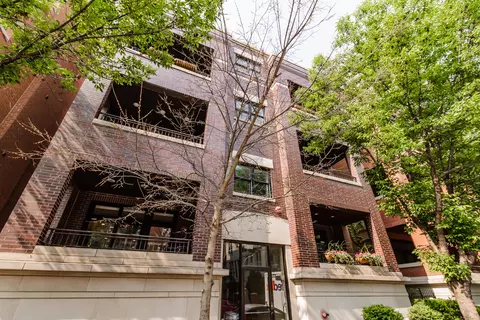 1242 W Jackson Blvd #1W, Chicago, IL 60607