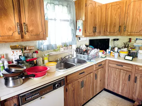 301 Crescent Dr, Wheeling, IL 60090 photo 5
