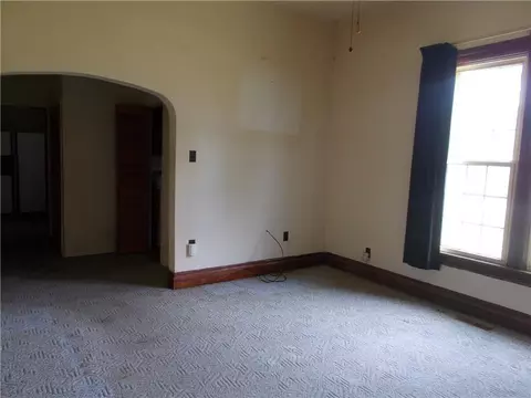 602 Broadway Ave, Windsor, IL 61957 photo 10