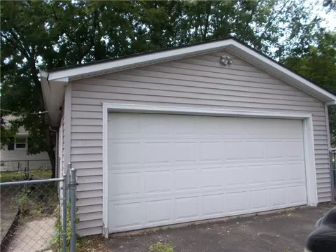 602 Broadway Ave, Windsor, IL 61957 photo 14