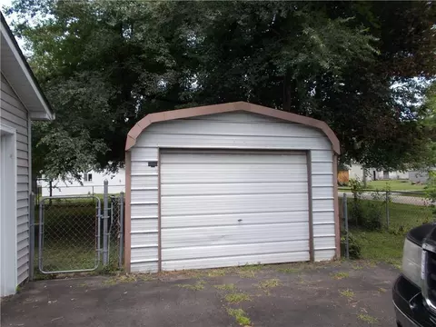 602 Broadway Ave, Windsor, IL 61957 photo 13