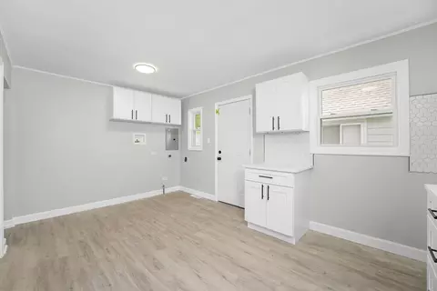 16113 Wolcott Ave, Markham, IL 60428 photo 11