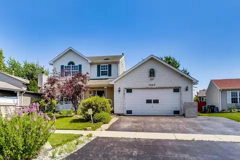 1223 Pheasant Run, Zion, IL 60099