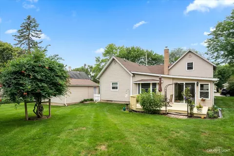 306 E 1st St, East Dundee, IL 60118 photo 26