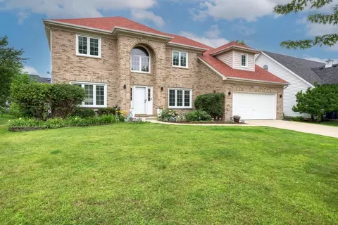 3515 Stackinghay Dr, Naperville, IL 60564