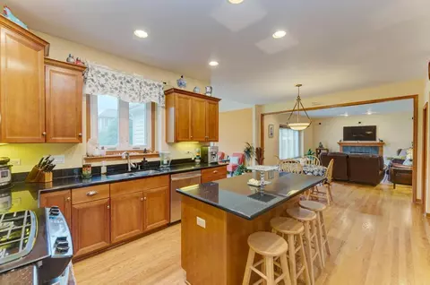 3515 Stackinghay Dr, Naperville, IL 60564 photo 14