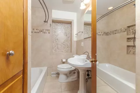 1311 Towanda Ave, Bloomington, IL 61701 photo 24