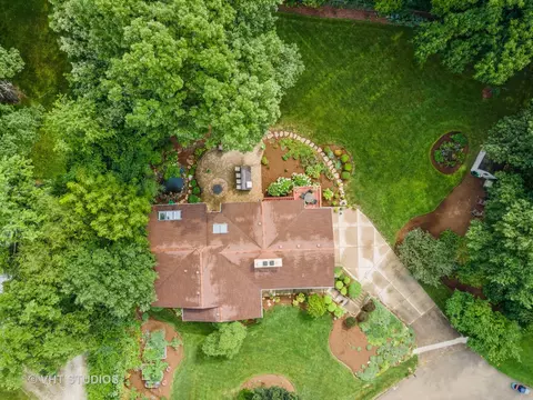 914 Forest Dr, Elgin, IL 60123 photo 27