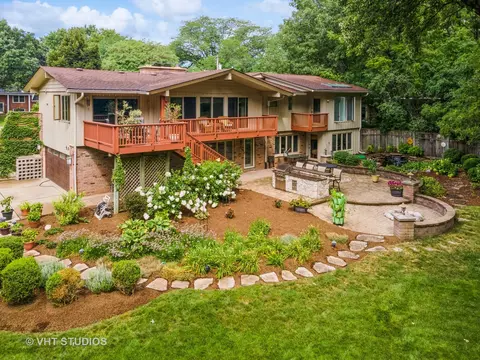 914 Forest Dr, Elgin, IL 60123 photo 33